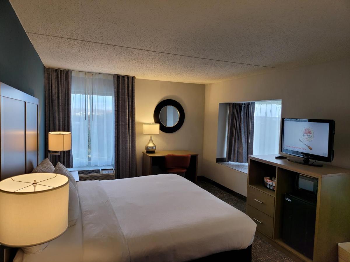 Comfort Inn & Suites Alexandria West Eksteriør bilde