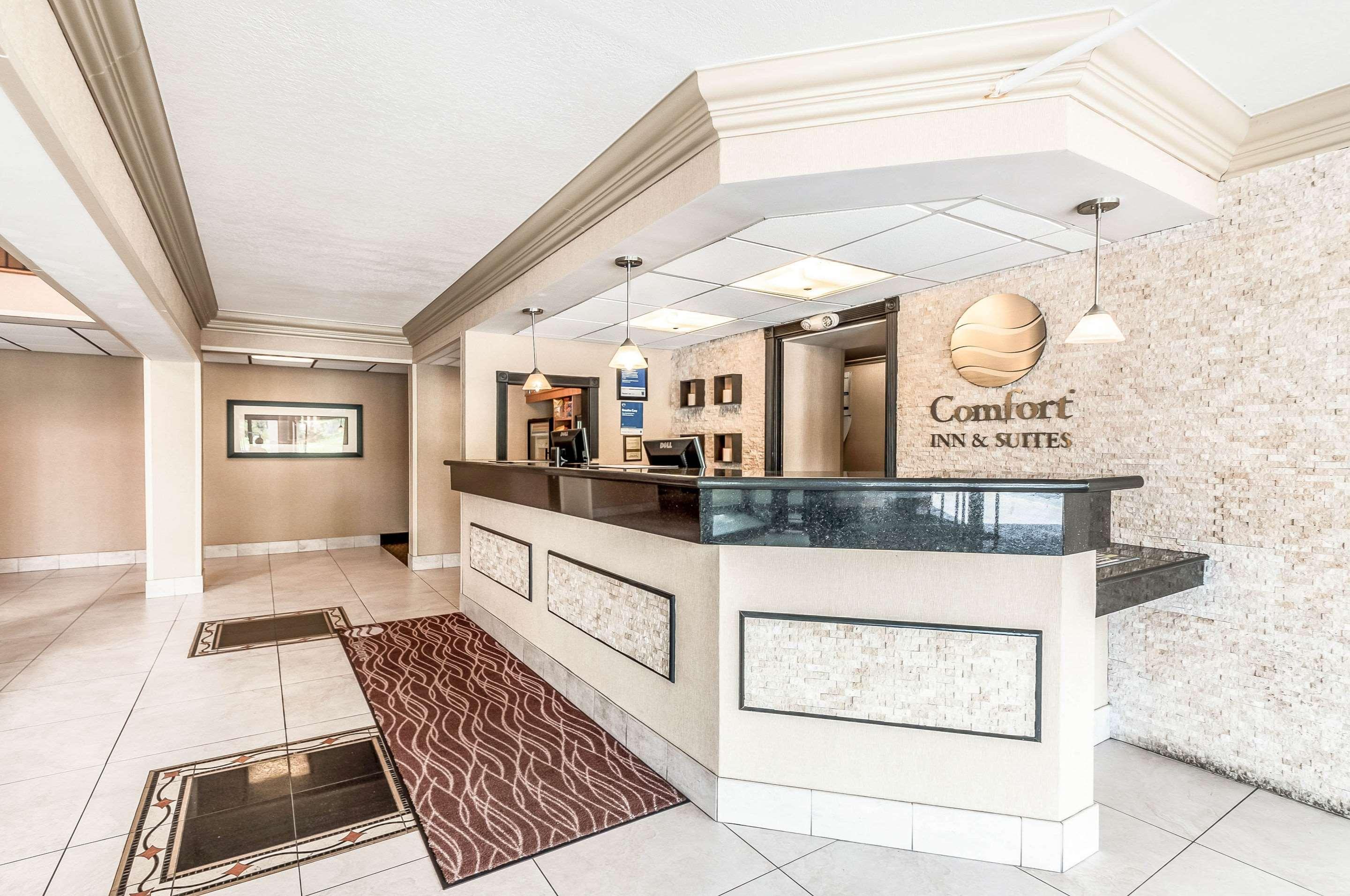 Comfort Inn & Suites Alexandria West Eksteriør bilde