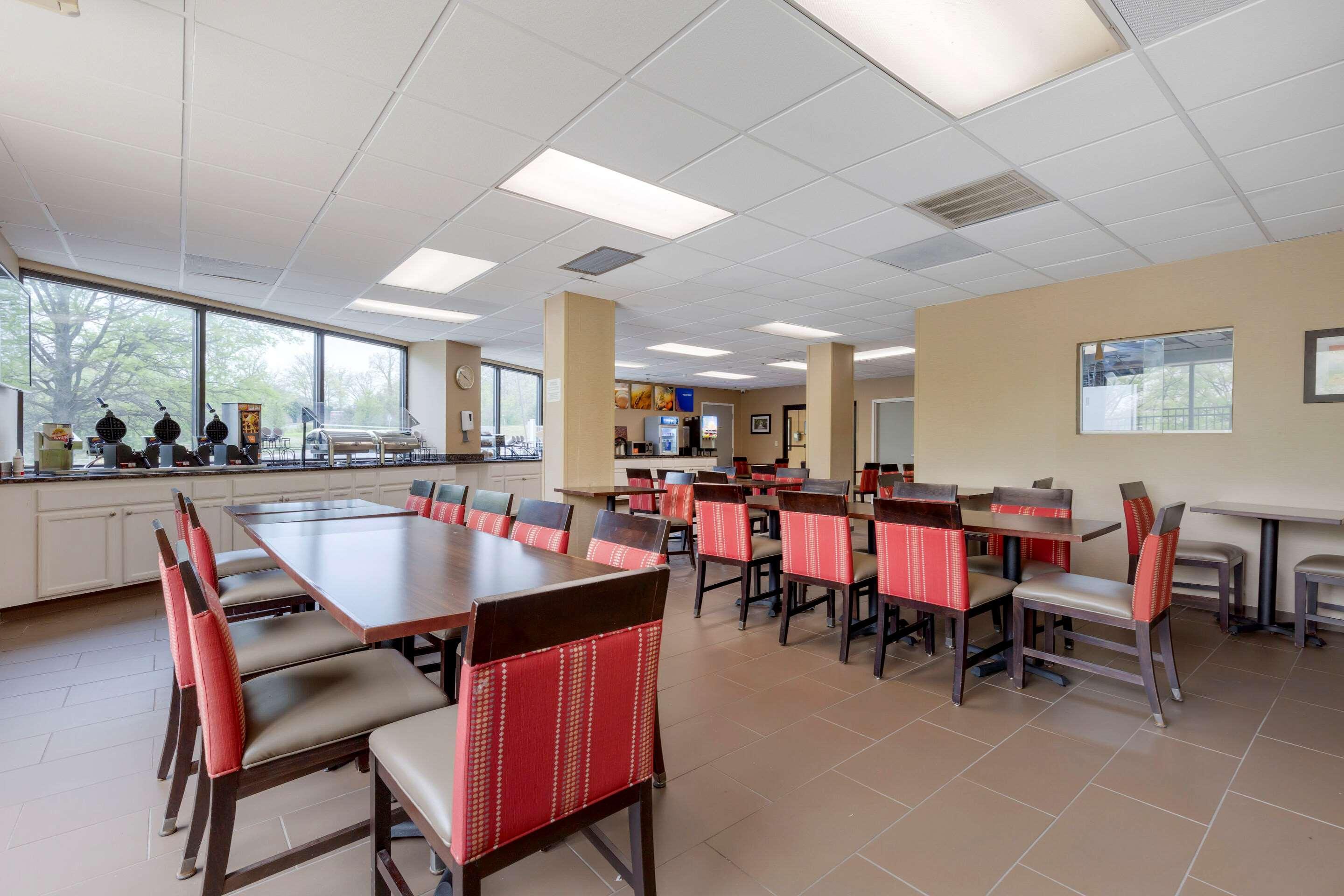 Comfort Inn & Suites Alexandria West Eksteriør bilde